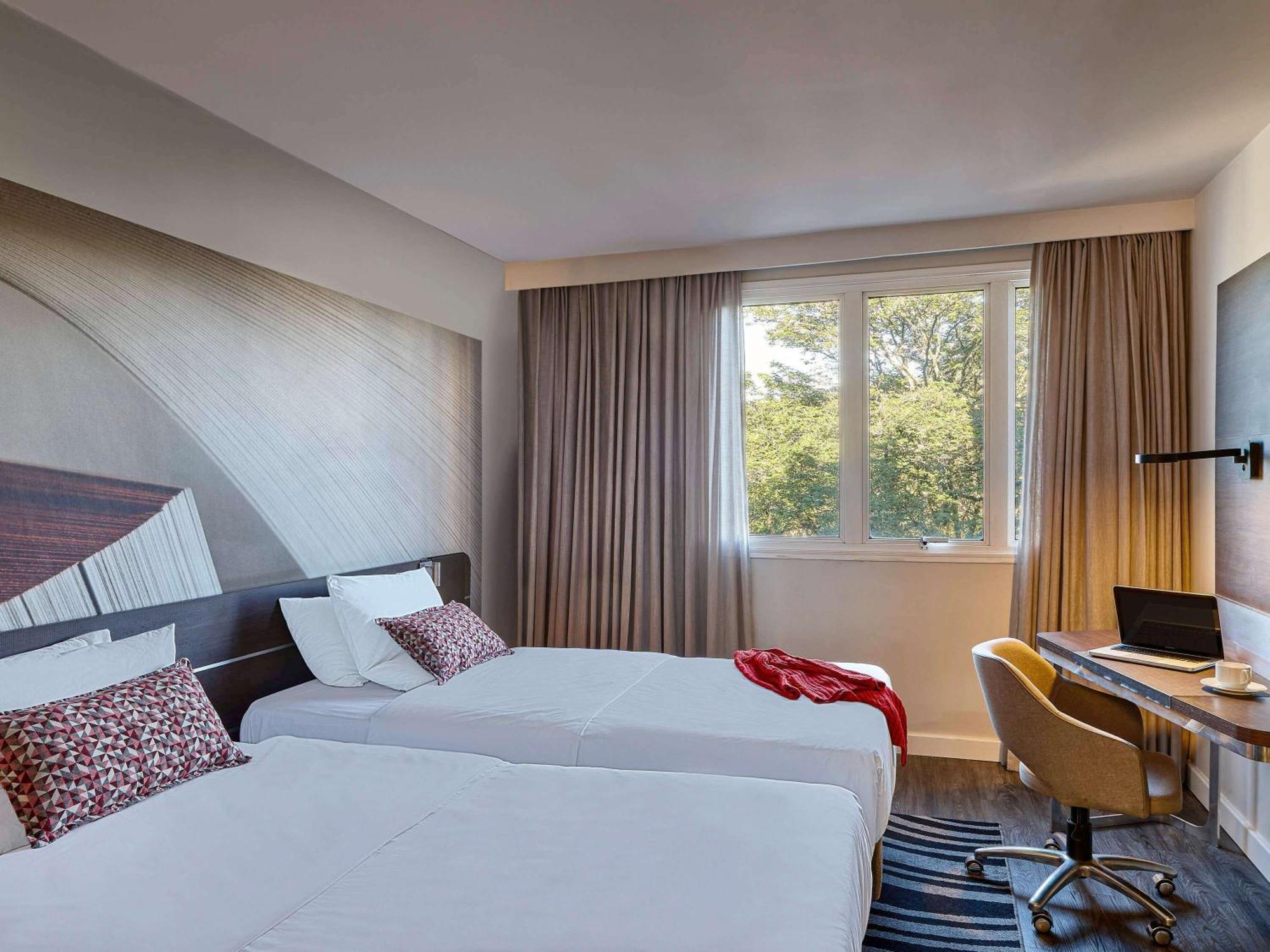 Novotel Сан-Жозе-дус-Кампус Экстерьер фото