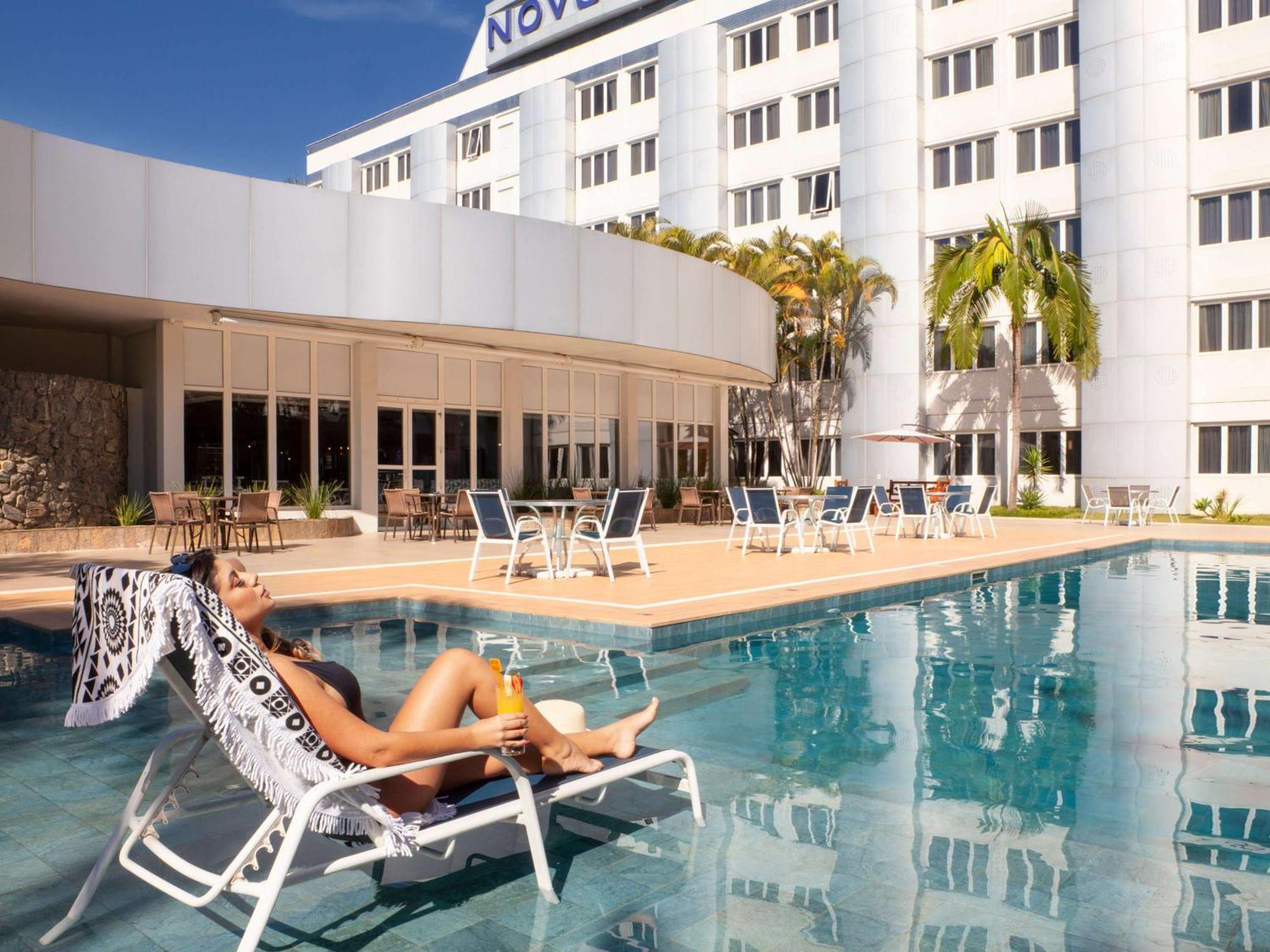 Novotel Сан-Жозе-дус-Кампус Экстерьер фото